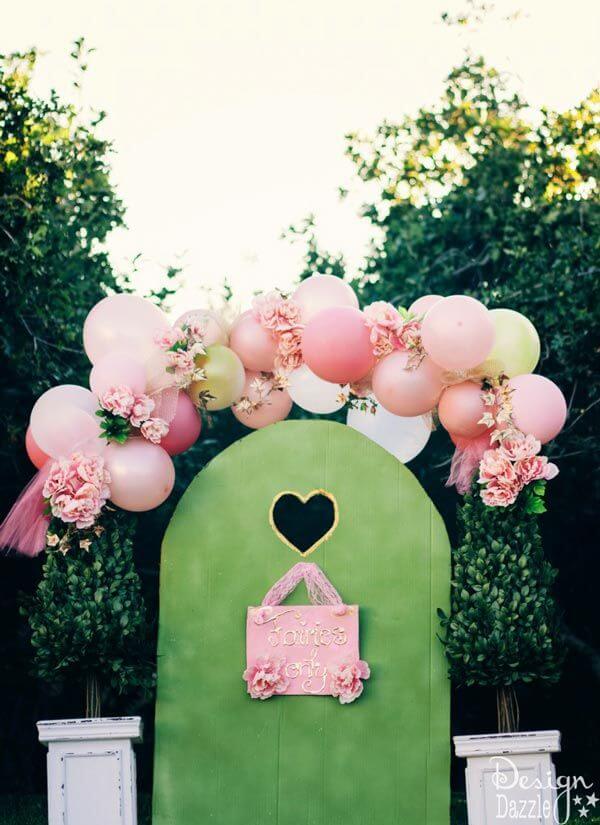 balloons and flowers fairy arch