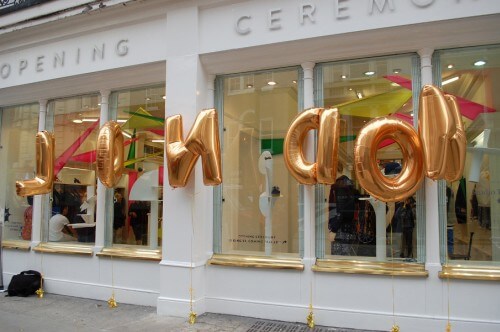Lettere a palloncino con ancore
