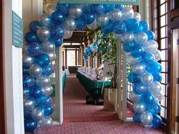 Blue and White Balloon Arch