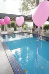Floating heart shaped balloons (Source: viviangan.com)