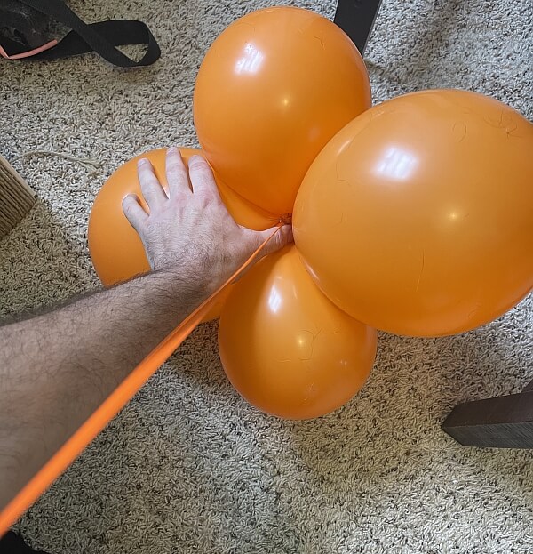 DIY Balloon Arch Without Helium Easy StepbyStep Tutorial